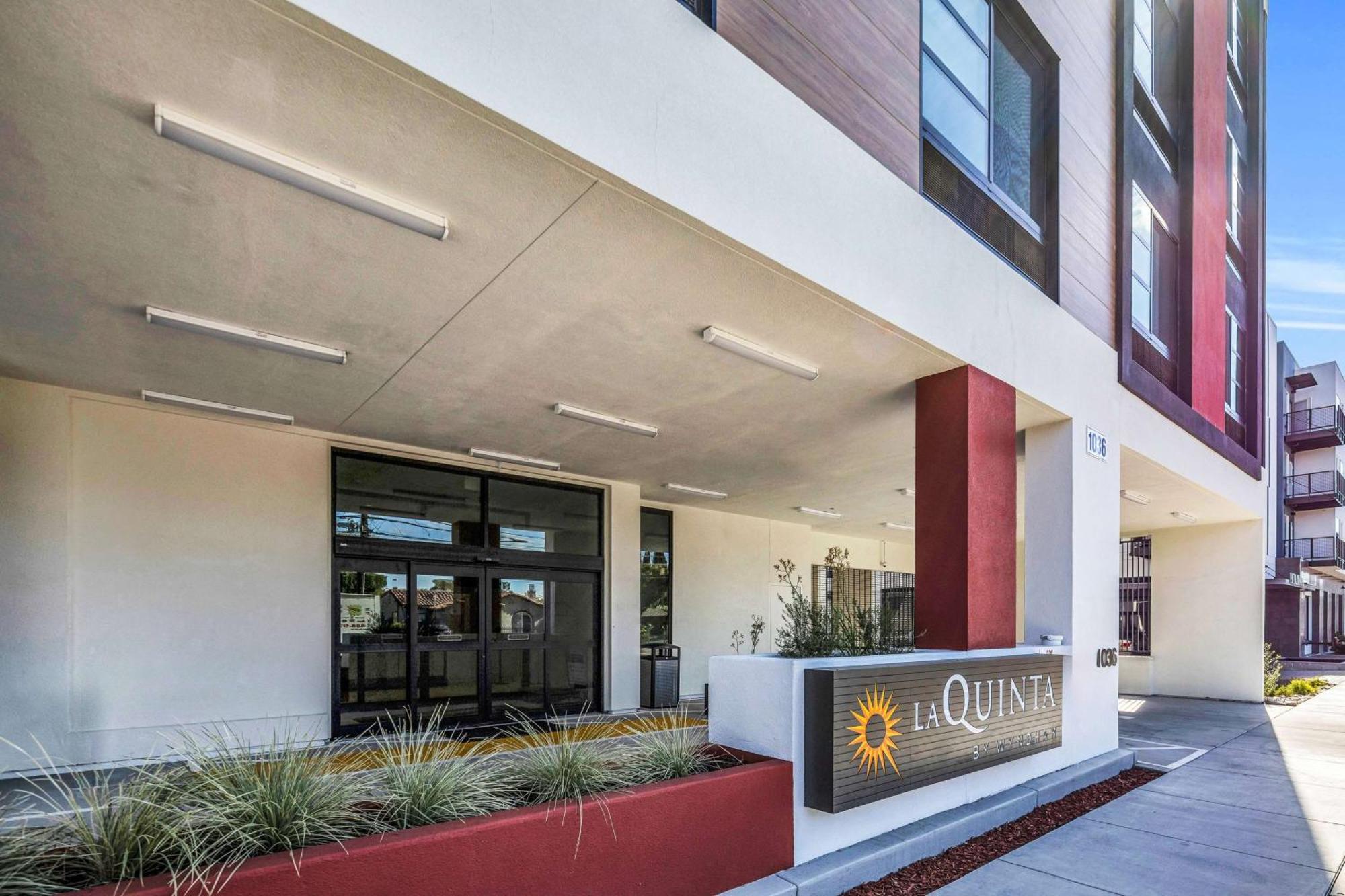 La Quinta Inn & Suites By Wyndham San Jose Airport-Downtown Bagian luar foto