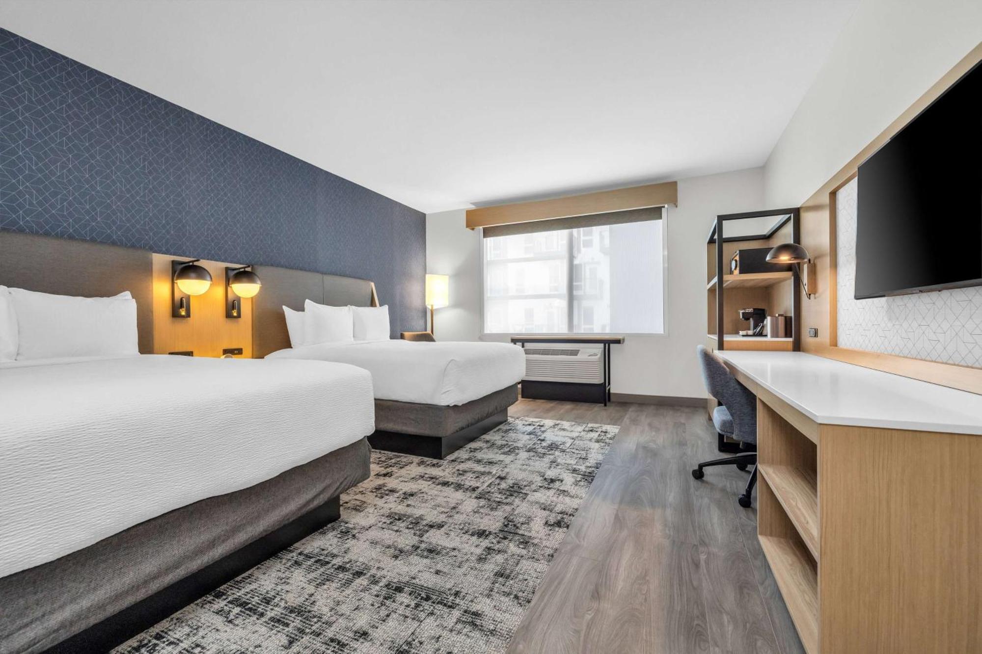 La Quinta Inn & Suites By Wyndham San Jose Airport-Downtown Bagian luar foto